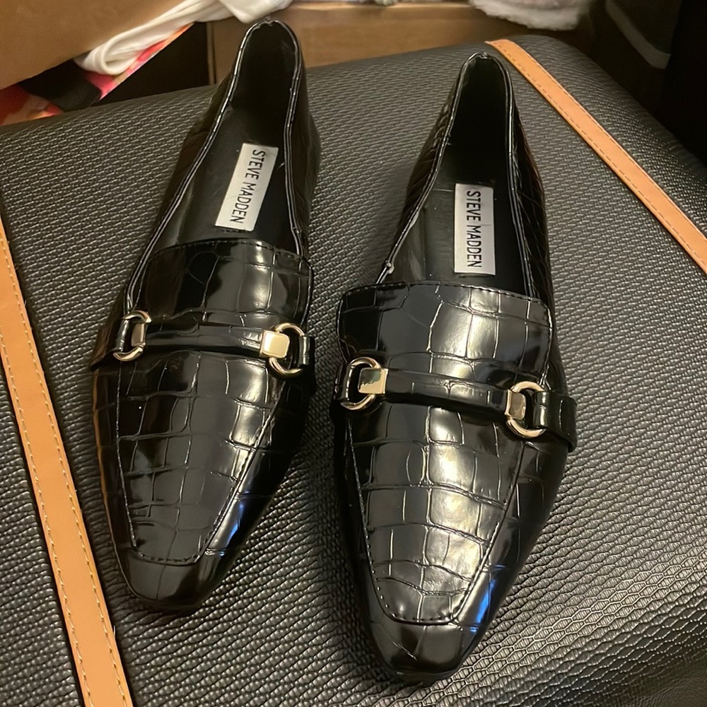 Steve Madden flats black 5:5